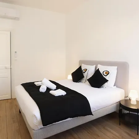 La Pittoresque 1 Apartment