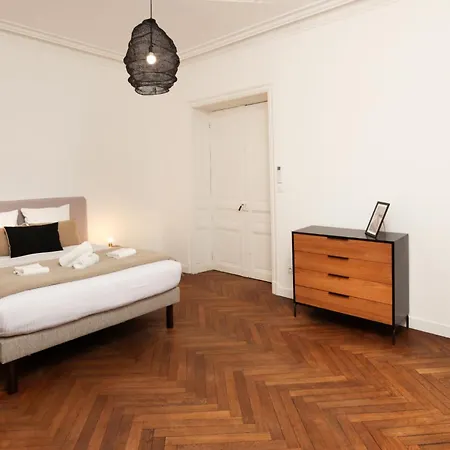 La Pittoresque 1 Apartment